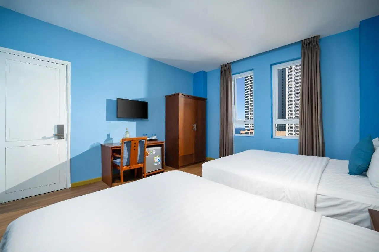 Linh Hotel Da Nang 4*,