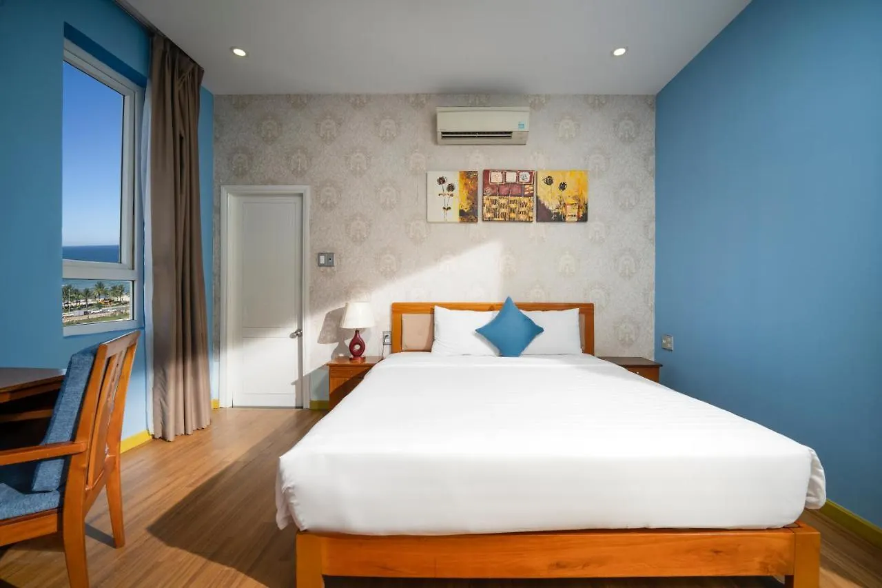Linh Hotel Da Nang 4*,