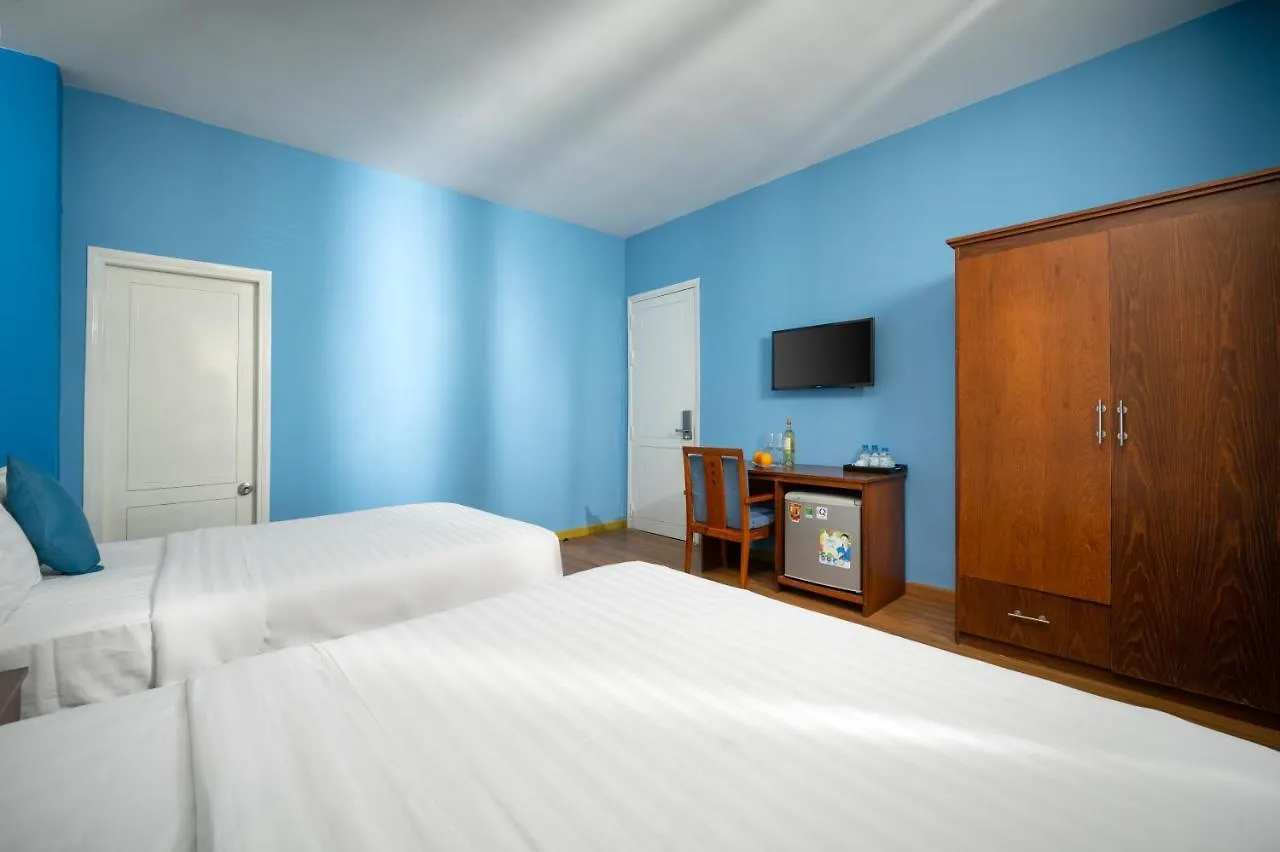 ****  Linh Hotel Da Nang Vietnam